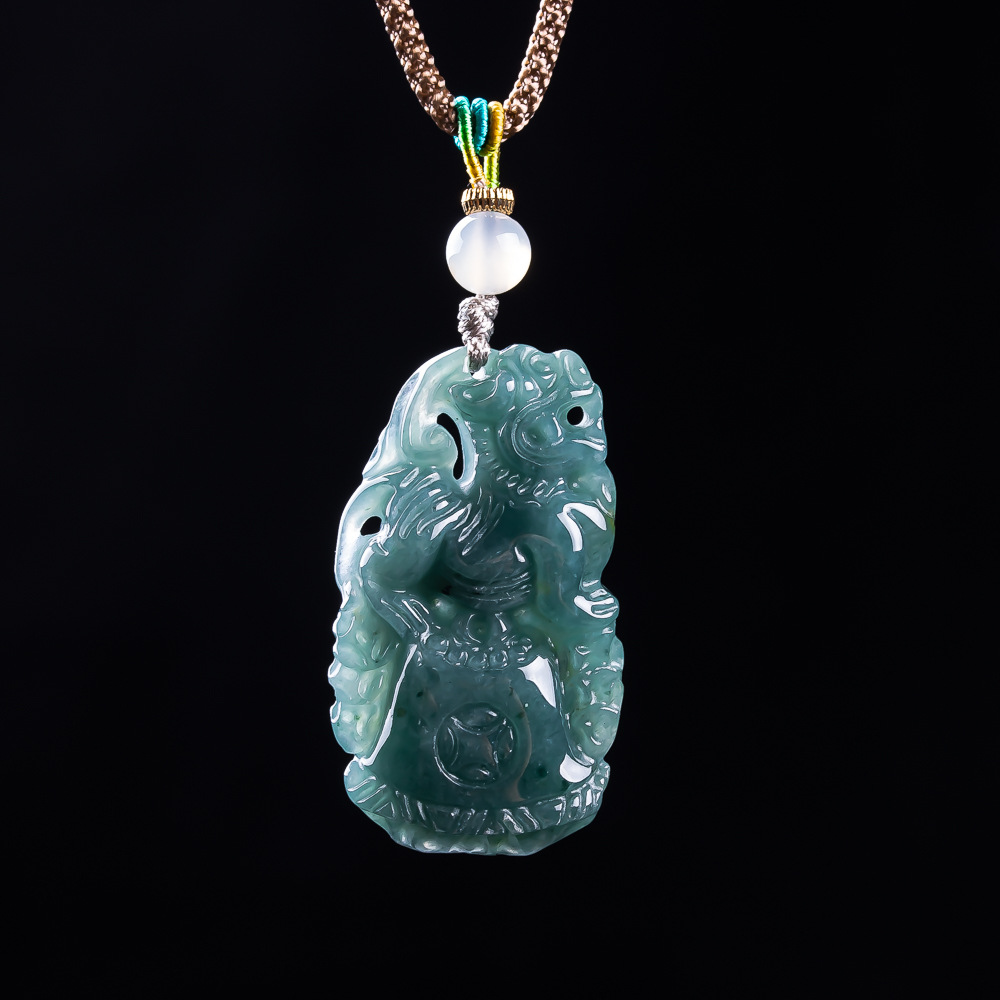 Women'S Accessories - Wisiorek Pixiu z jadeitu birmańskiego, designerskie