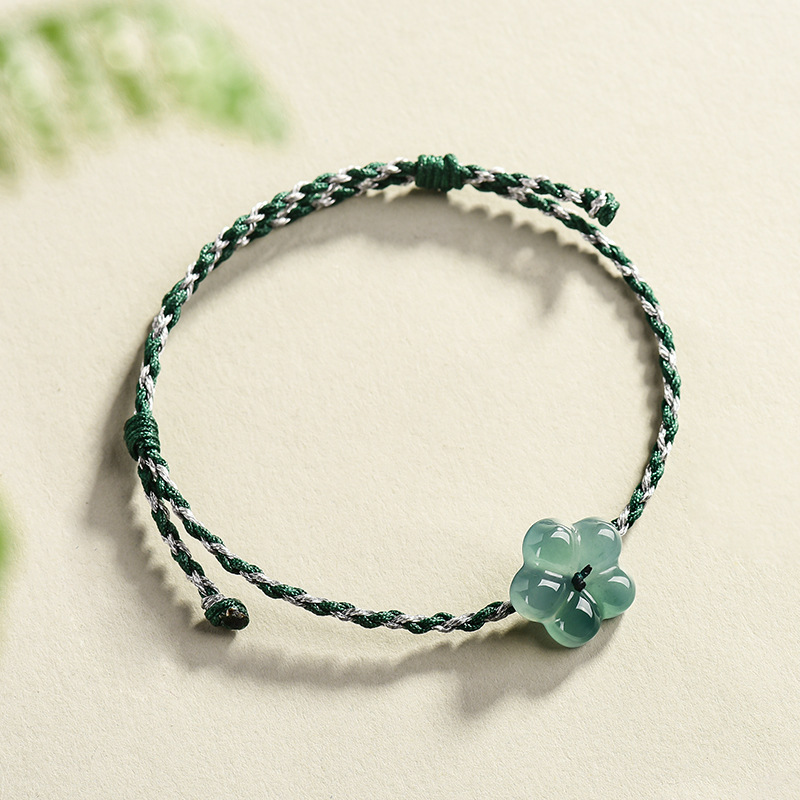 Women'S Accessories - Bransoletka z jadeitu birmańskiego w kształcie