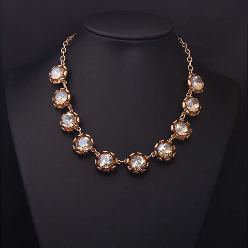 Women Accessories Dubai - Nowy luksusowy kryształowy naszyjnik dla kobiet