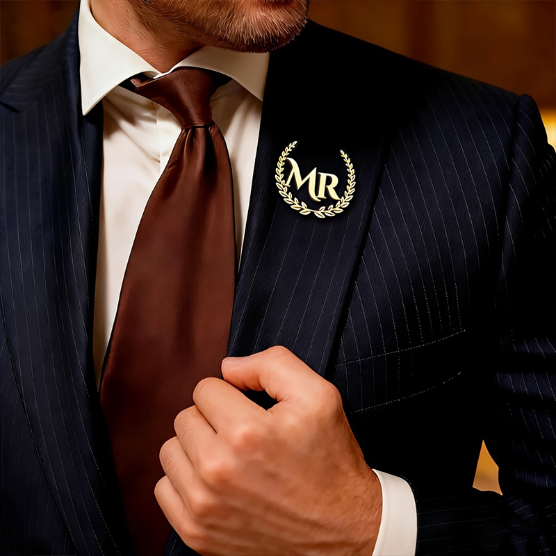 Złota broszka z wieniec z laur – Brooch Pin Gold recenzja i cena