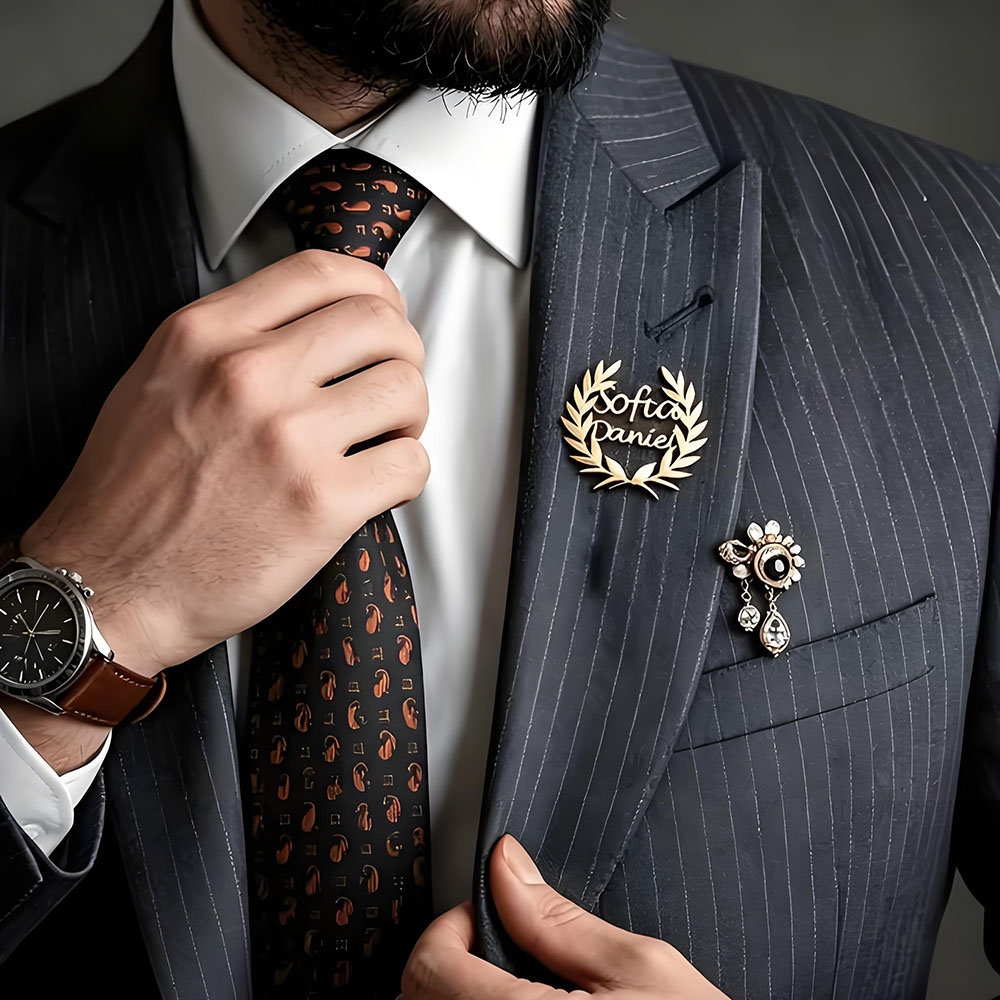 Personalizowana broszka z dwom – Brooch Pin Gold recenzja i cena