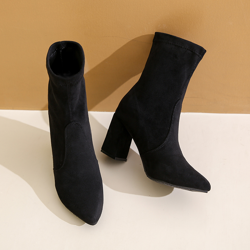 Zimowe, modne botki na grubym  – Women'S Ankle Accessories recenzja i cena